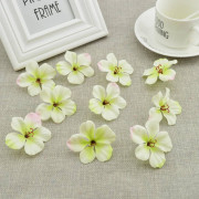 Květ HAWAI, textilní dekorace, květina bílá se zelenou